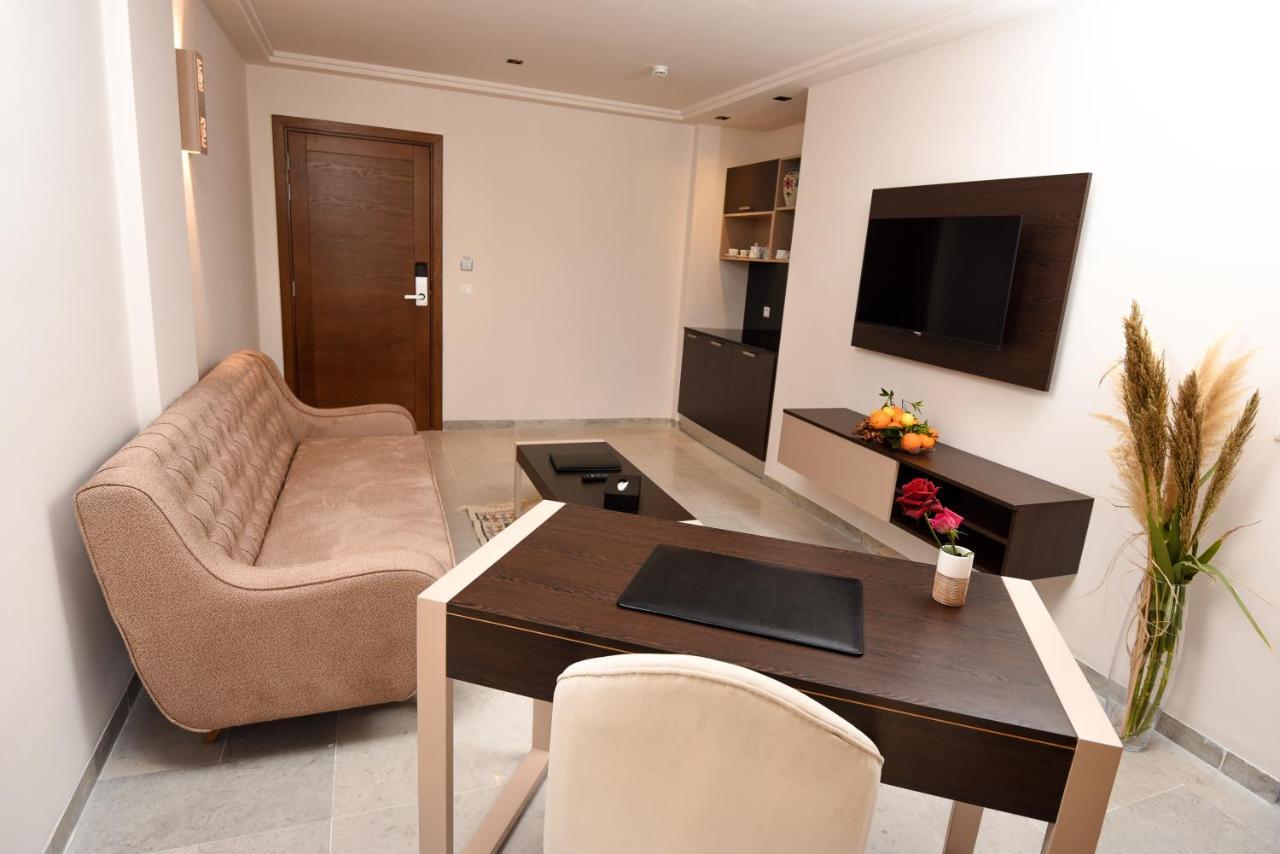 Hotel Lescure Business And Spa Megrine 외부 사진